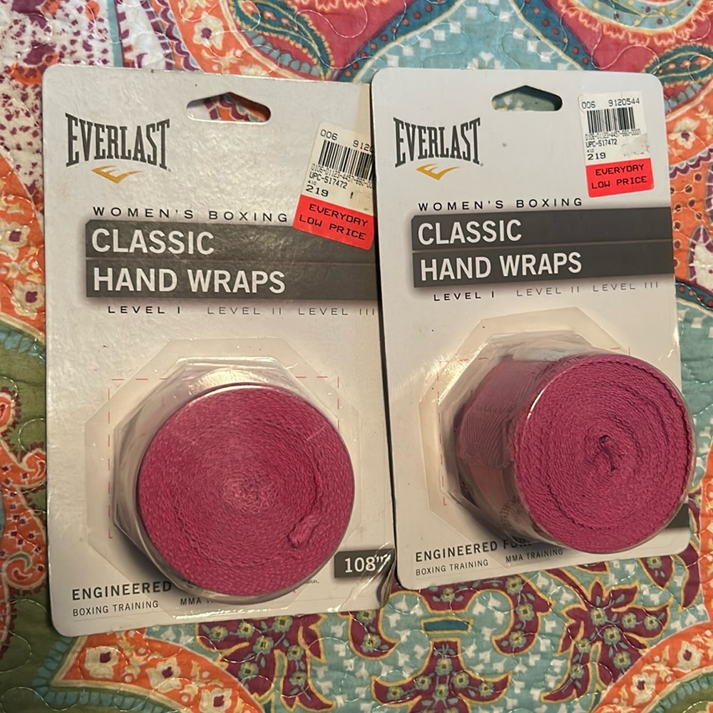 Everlast pink boxing hand wraps- NWT